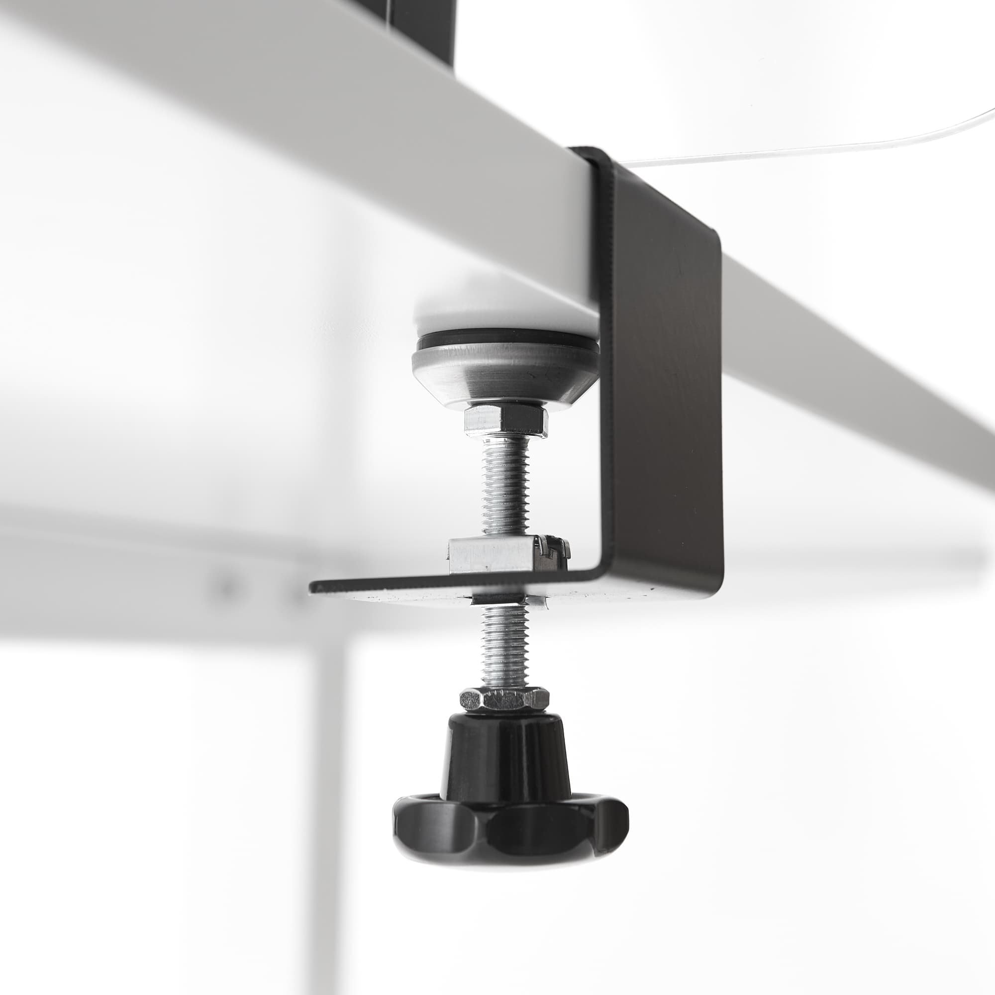 Beugel voor plexiglas plaat met schroefklem