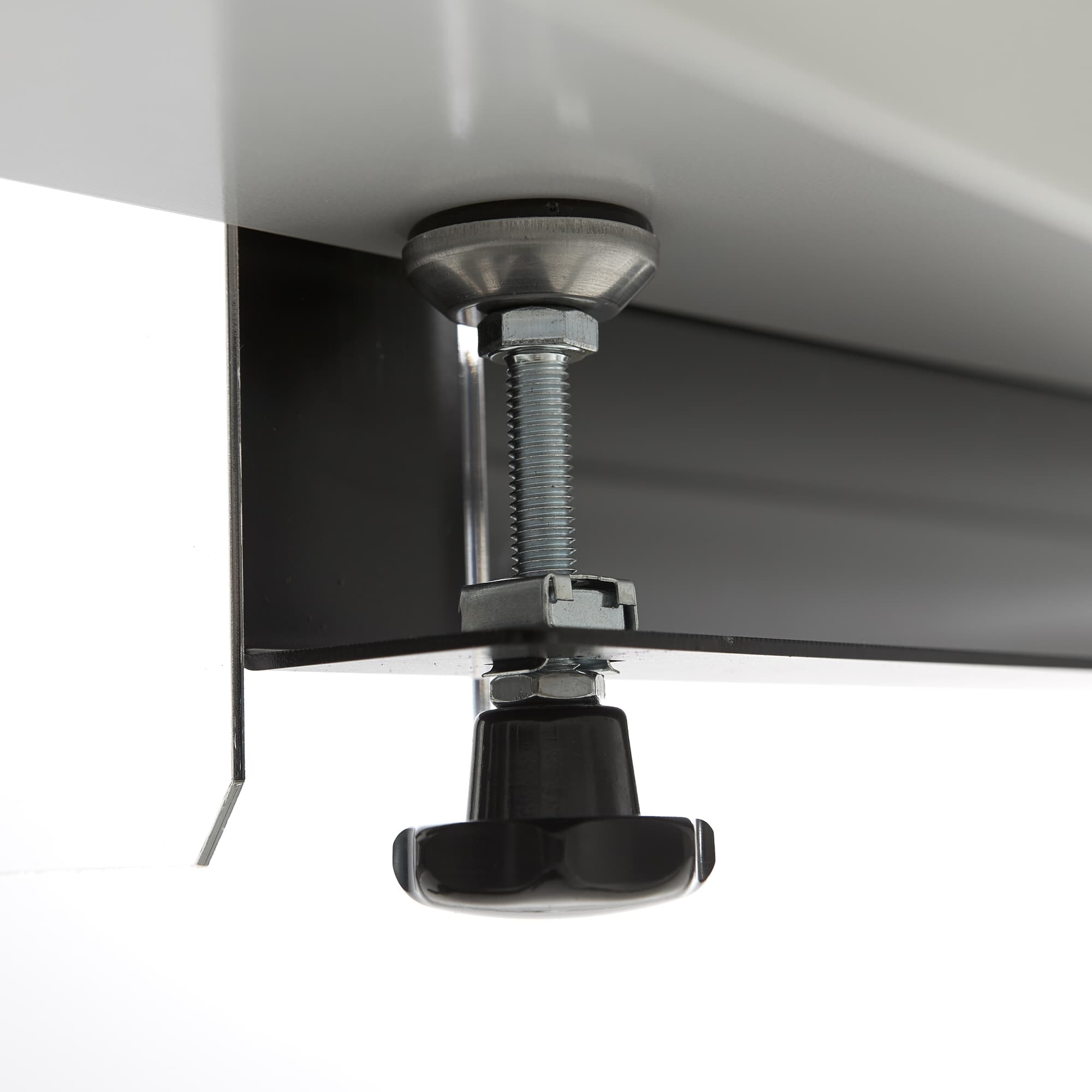 Stalen beugel voor tafel met schroefklem
